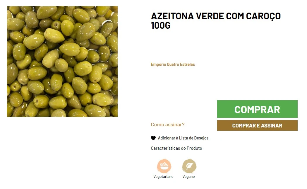 Uma embalagem transparente de 100 gramas de azeitonas verdes sem caroço da marca Empório Quatro Estrelas. As azeitonas são grandes e uniformes, com uma cor verde vibrante e brilhante. O rótulo da embalagem apresenta o nome do produto "Azeitona Verde Sem Caroço 100g", o logotipo do Empório Quatro Estrelas e informações nutricionais